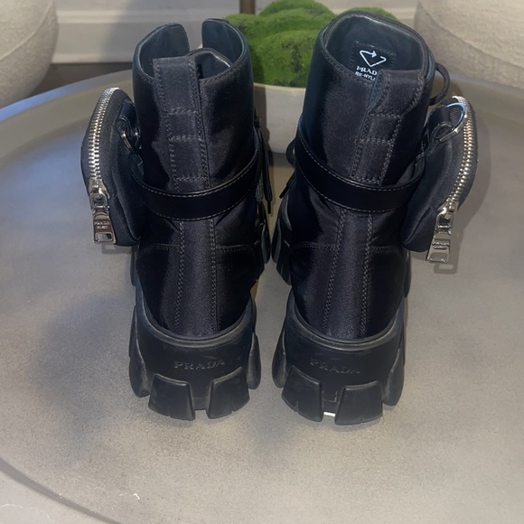 AUTHENTIC PRADA NYLON MONOLITH COMBAT BOOTS with MINI POUCHES - Picture 7 of 9